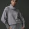 Col roulé en 100% laine gris clair pour femme, élégant et chaleureux.