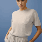 T-shirt femme taupe en laine, élégant et confortable.
