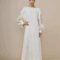 Robe femme beige en lin, élégante et légère.