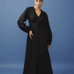 Robe femme bleue marine en lin, coupe fluide et légère.